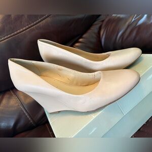 Banana Republic Rorie Wedge Heels size 8 women new